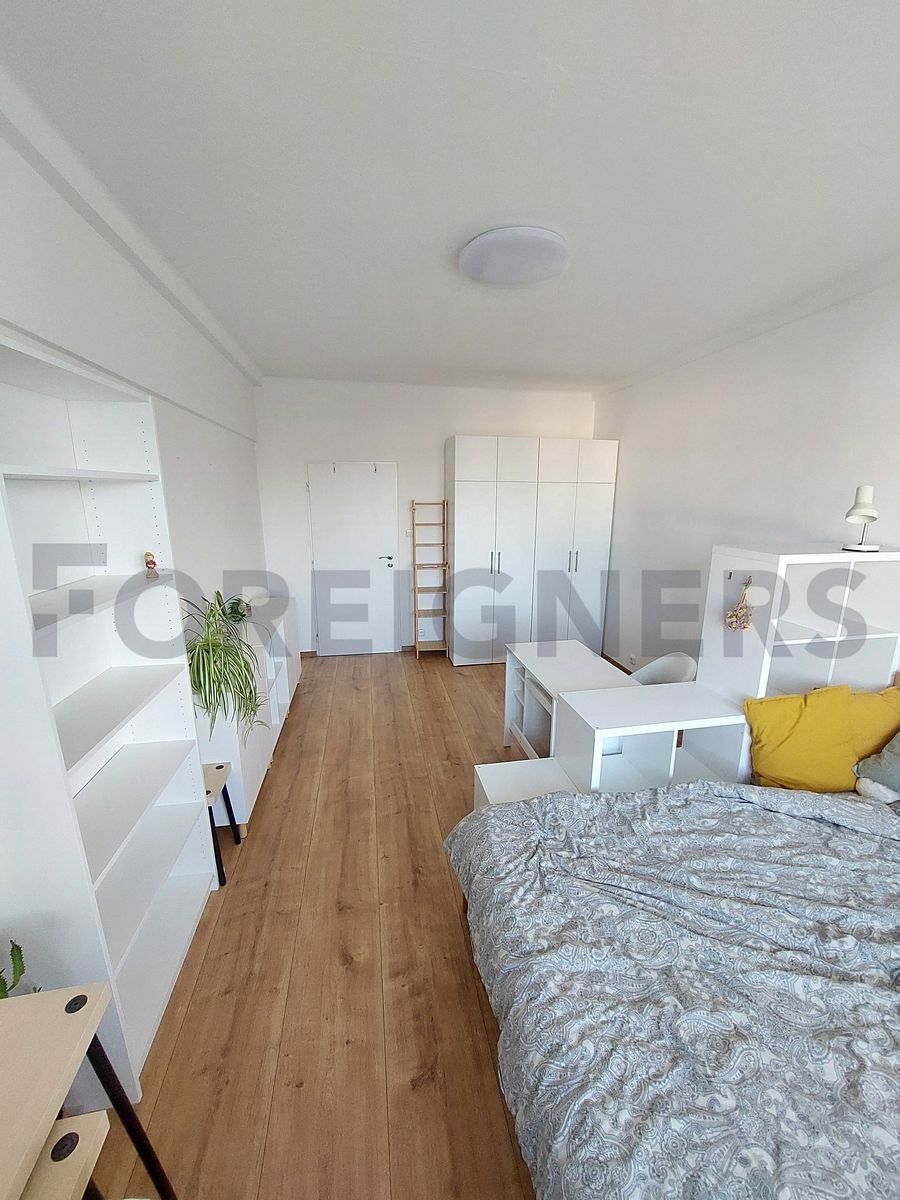 Pronájem bytu pokoje 12 m² – fotografie 3