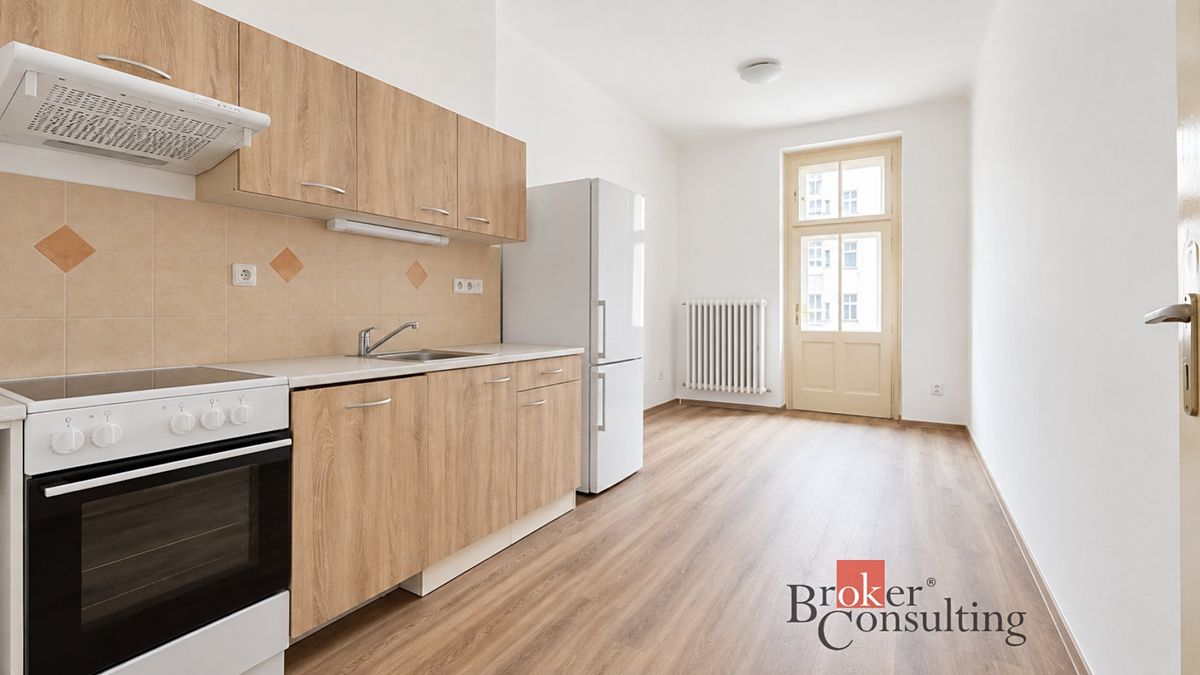 Pronájem bytu 2+1 72 m² – fotografie 2