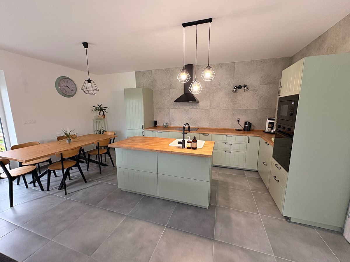 Prodej rodinného domu 128 m², pozemek 587 m² – fotografie 5