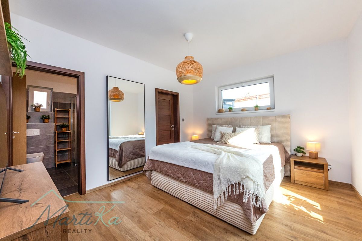 Prodej rodinného domu 114 m², pozemek 614 m² – fotografie 3