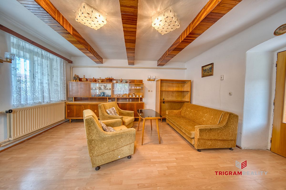 Prodej rodinného domu 85 m², pozemek 695 m² – fotografie 4