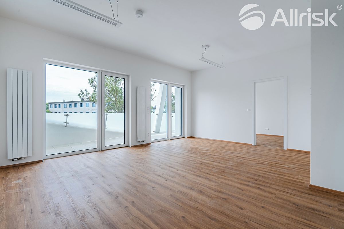 Pronájem bytu 2+kk 54 m² – fotografie 5