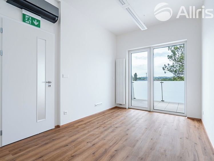 Квартира 2+kk в оренду, 54 м² (6 з 9)