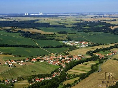 Prodej  pole 15 454 m²