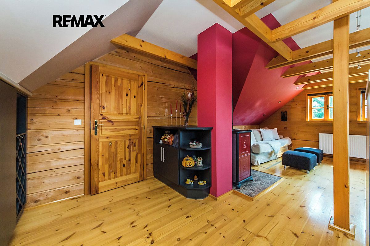 Pronájem rodinného domu 90 m², pozemek 327 m² – fotografie 3
