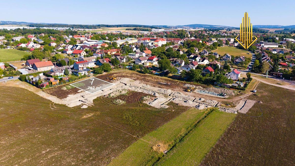 Prodej stavebního pozemku 739 m² – fotografie 2