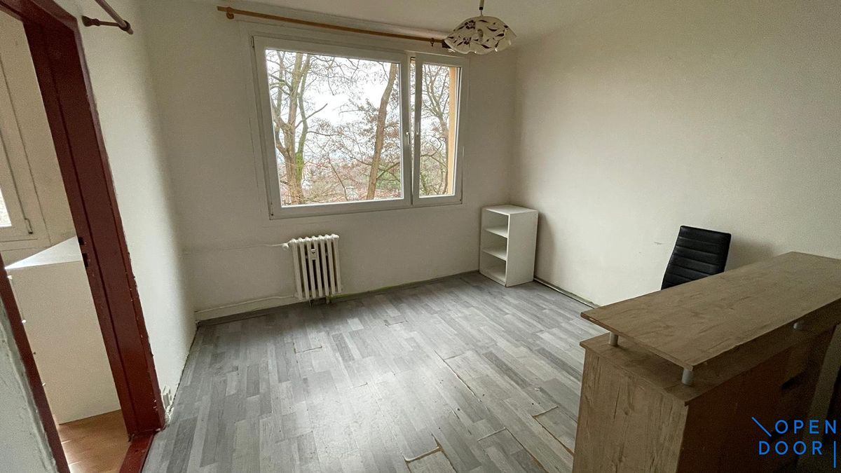 Prodej bytu 1+1 35 m², Krupka – fotka 1 z 3