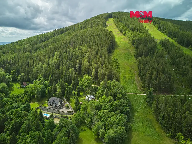 Prodej ubytovacího zařízení 1000 m², Vrchlabí – náhled fotky 1