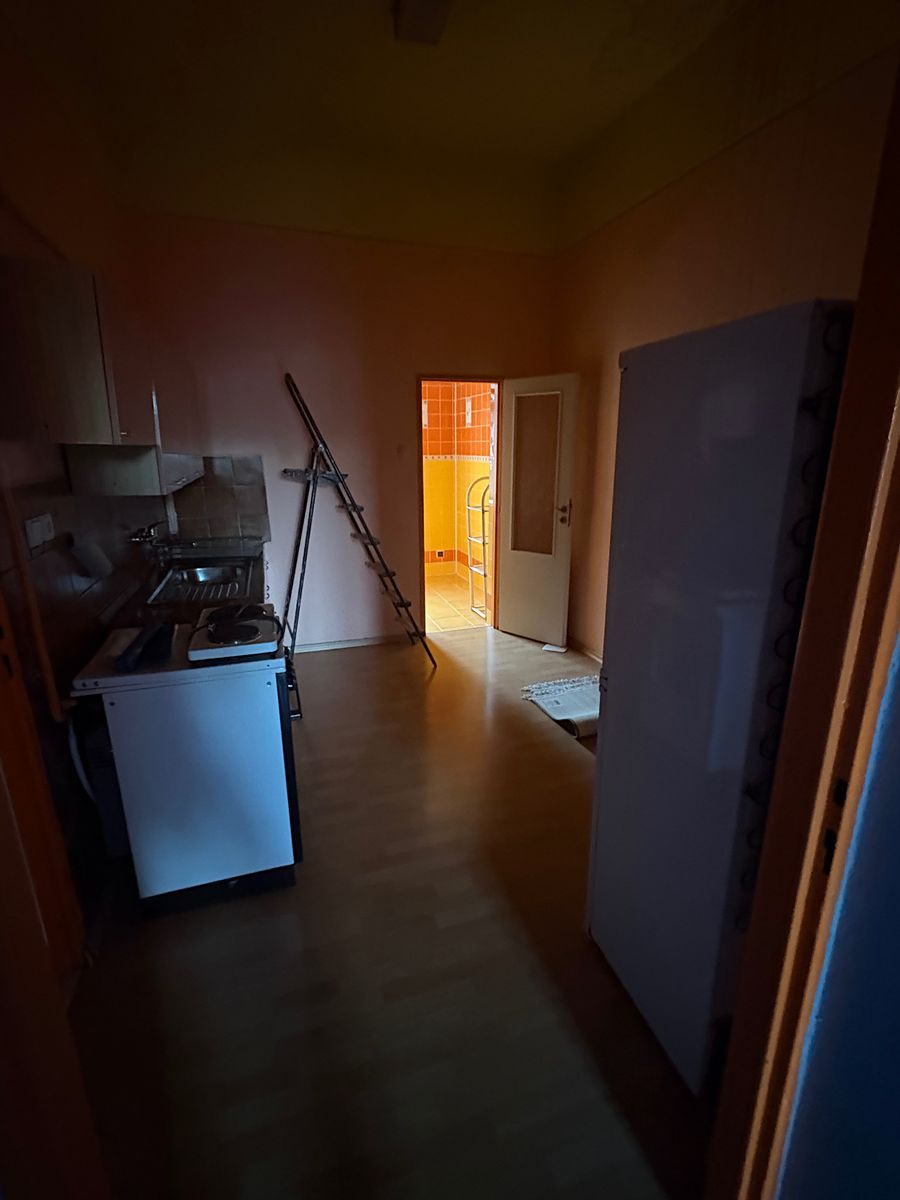 Pronájem bytu 2+1 80 m² – fotografie 5