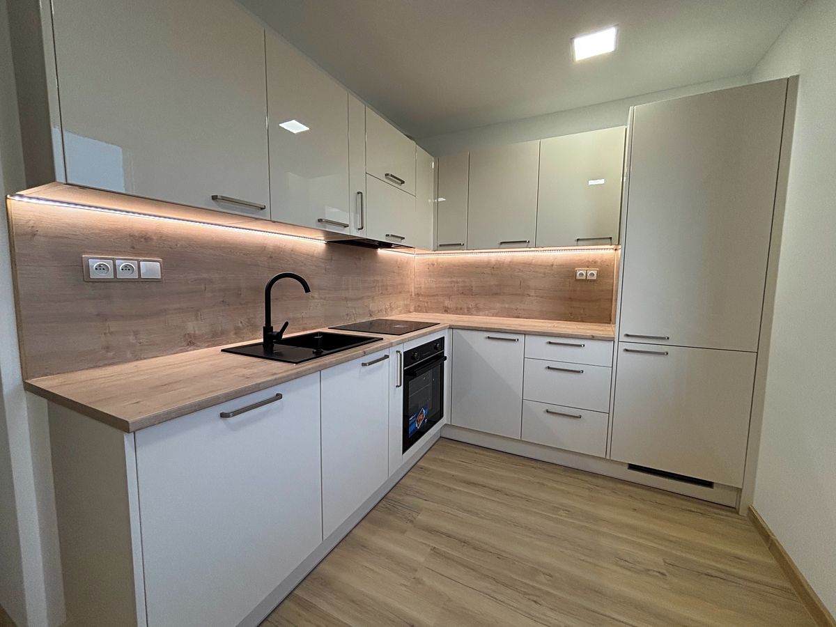 Prodej bytu 2+1 58 m² – fotografie 2