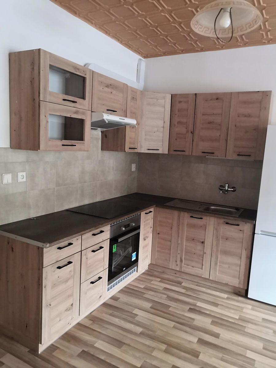 Pronájem bytu 2+kk 50 m² – fotografie 4
