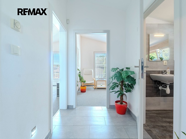 Комерційне приміщення на продаж, 131 м² (8 з 22)