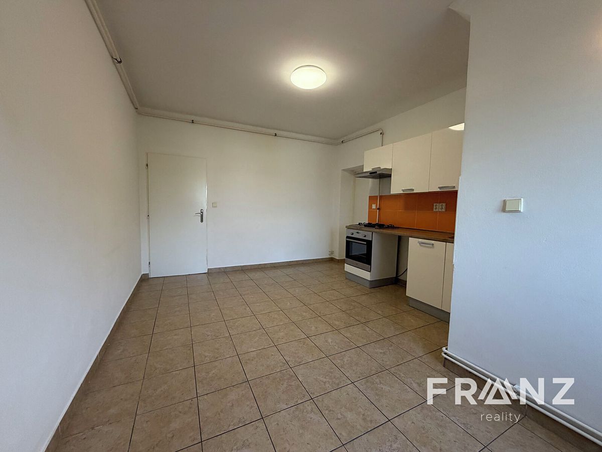 Pronájem bytu 2+kk 58 m² – fotografie 5