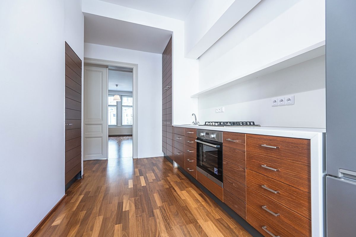 Pronájem bytu 2+1 75 m² – fotografie 5