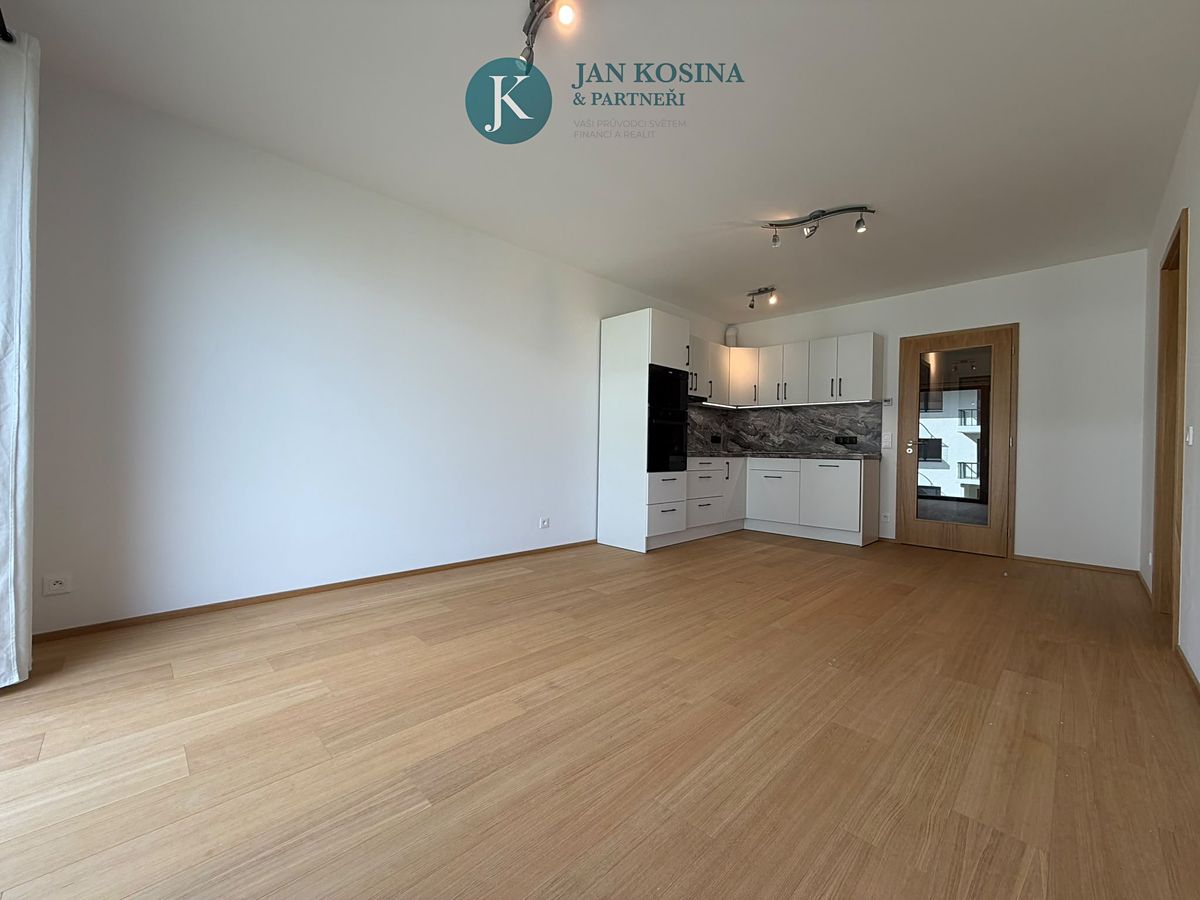 Pronájem bytu 2+kk 51 m² – fotografie 5