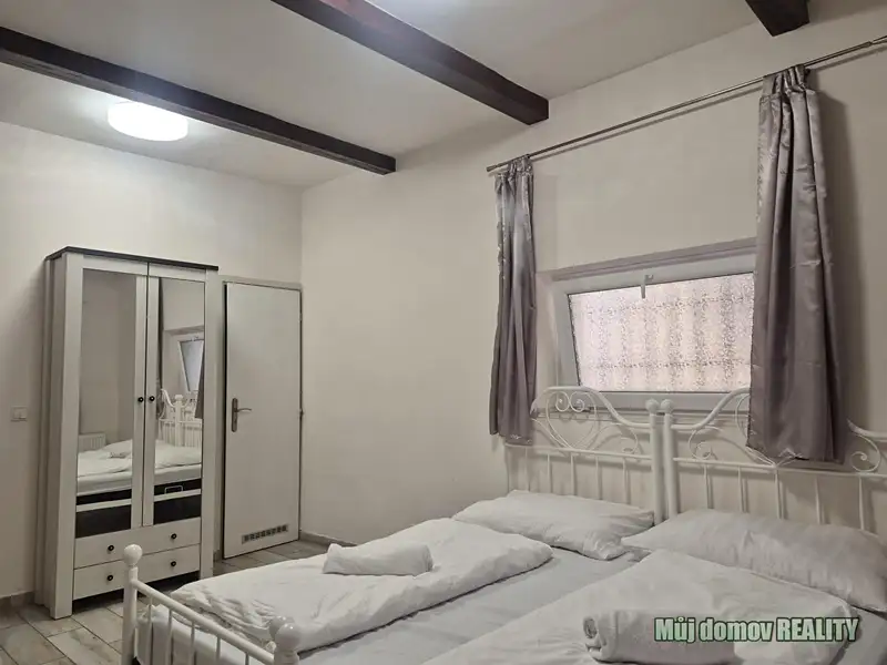 Pronájem bytu 1+kk 22 m², Praha – náhled fotky 3
