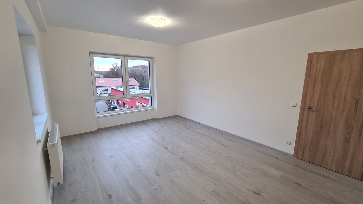 Pronájem bytu 3+kk 64 m² – fotografie 4