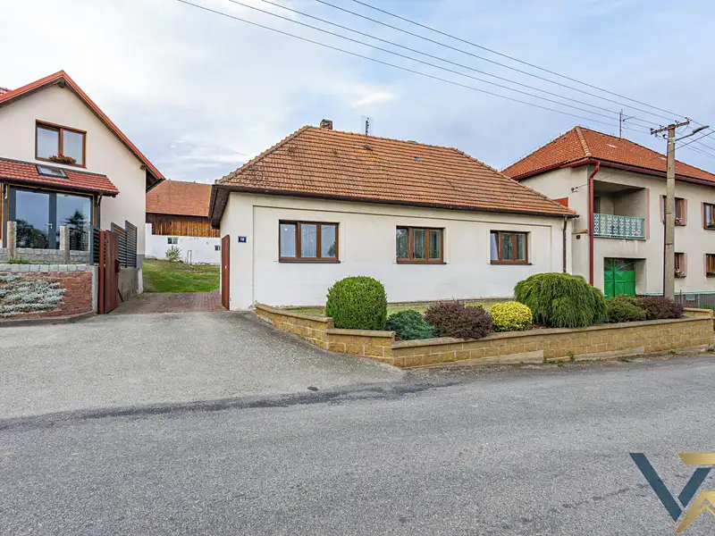 Prodej rodinného domu 170 m², pozemek 1750 m², Nová Cerekev – náhled fotky 1