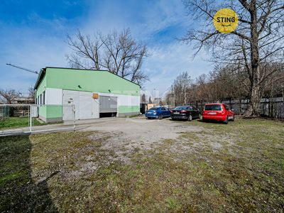 Prodej výrobní haly, prostoru 196 m²