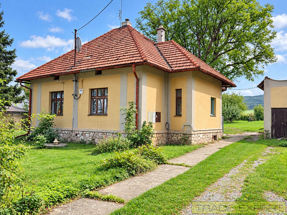 Prodej rodinného domu 95 m², pozemek 1728 m²