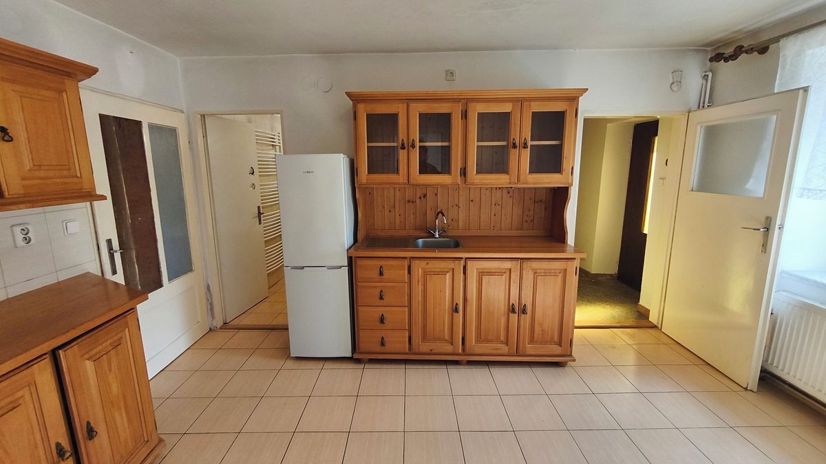 Prodej chalupy 142 m², pozemek 1048 m² – fotografie 2