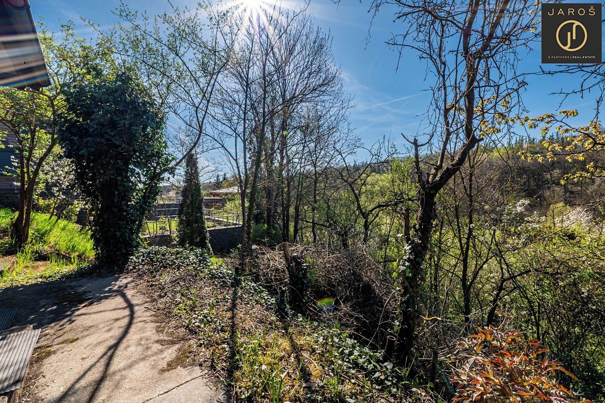 Prodej stavebního pozemku 404 m² – fotografie 4
