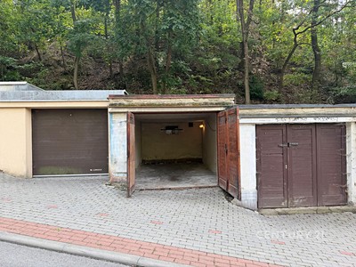 Pronájem garáže 15 m²