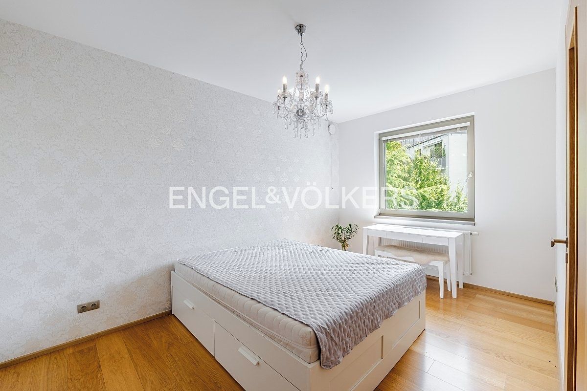Pronájem bytu 2+kk 50 m² – fotografie 4