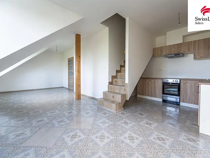 Prodej bytu 4+kk 102 m², Břežany II – náhled fotky 1