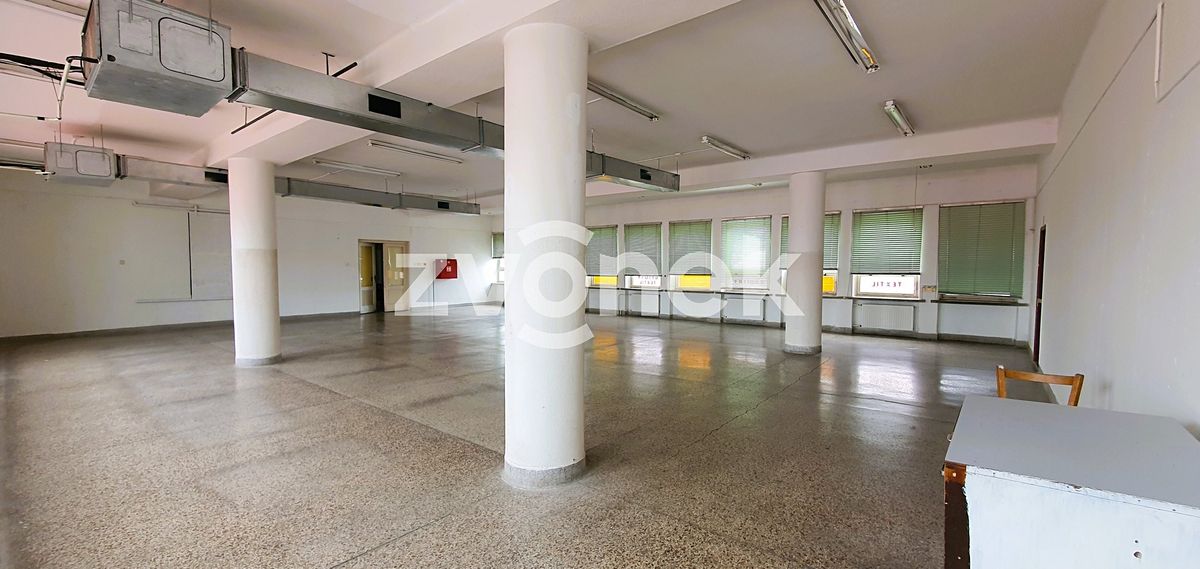 Pronájem obchodního prostoru 212 m²