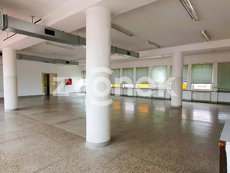 Pronájem obchodního prostoru 212 m², Bílovice – náhled fotky 1