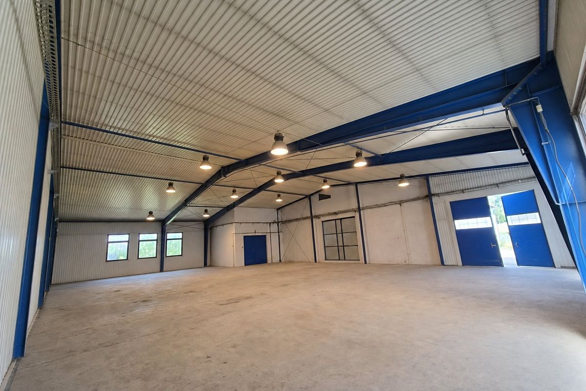 Pronájem skladového prostoru 425 m² – fotografie 4