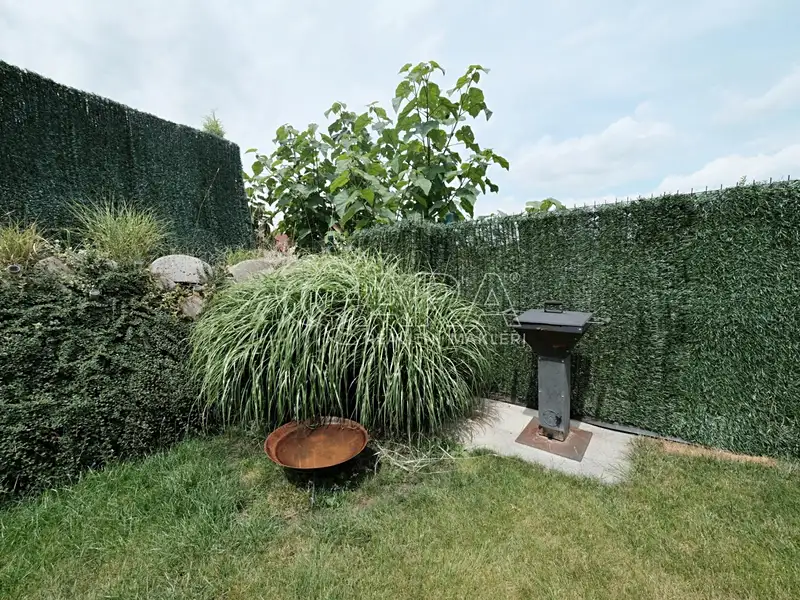 Pronájem rodinného domu 124 m², pozemek 76 m², Nelahozeves – náhled fotky 2