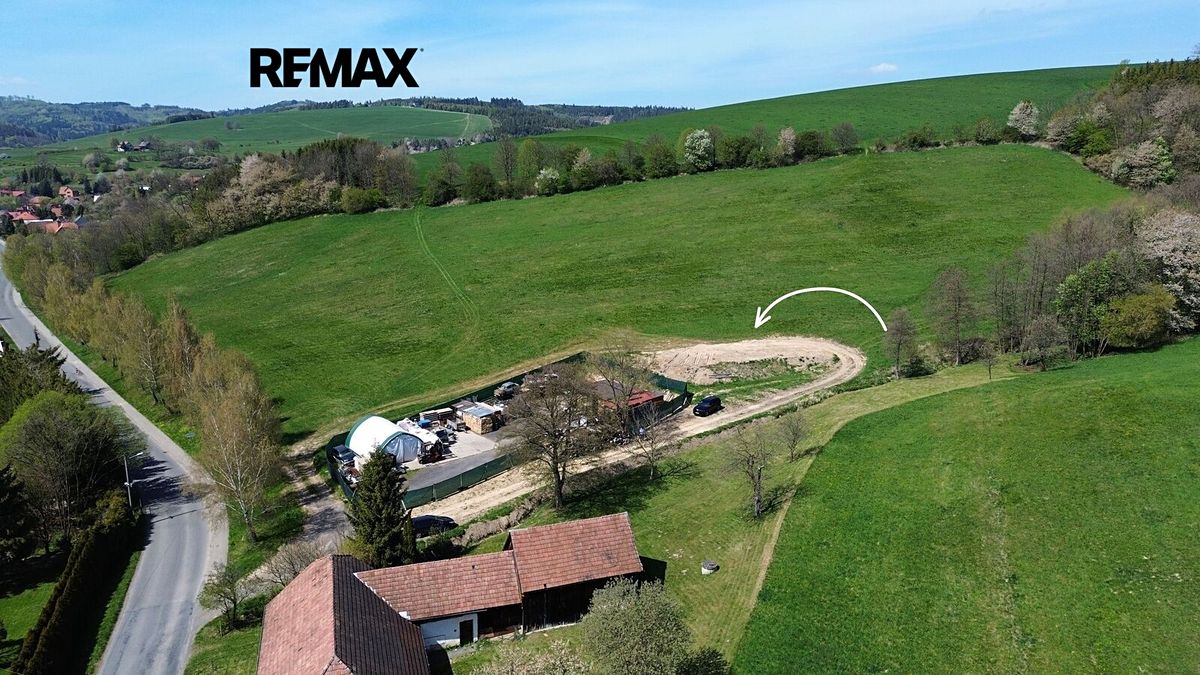 Prodej komerčního pozemku 2979 m² – fotografie 3