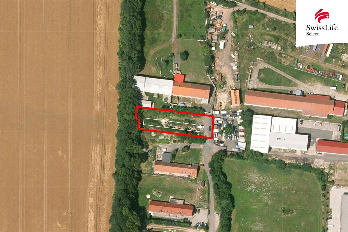 Pronájem komerčního pozemku 1100 m² – fotografie 2
