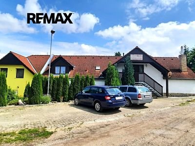 Prodej rodinného domu 1364 m², pozemek 3811 m²
