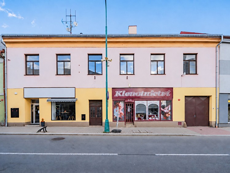 Комерційне приміщення на продаж, 700 м² (5 з 28)