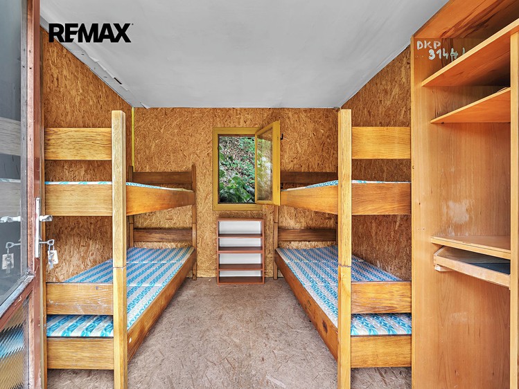 Будинок на продаж, 900 м² (18 з 24)