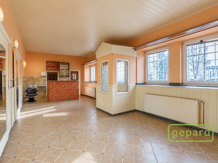 Комерційне приміщення на продаж, 112 м² (1 з 19)