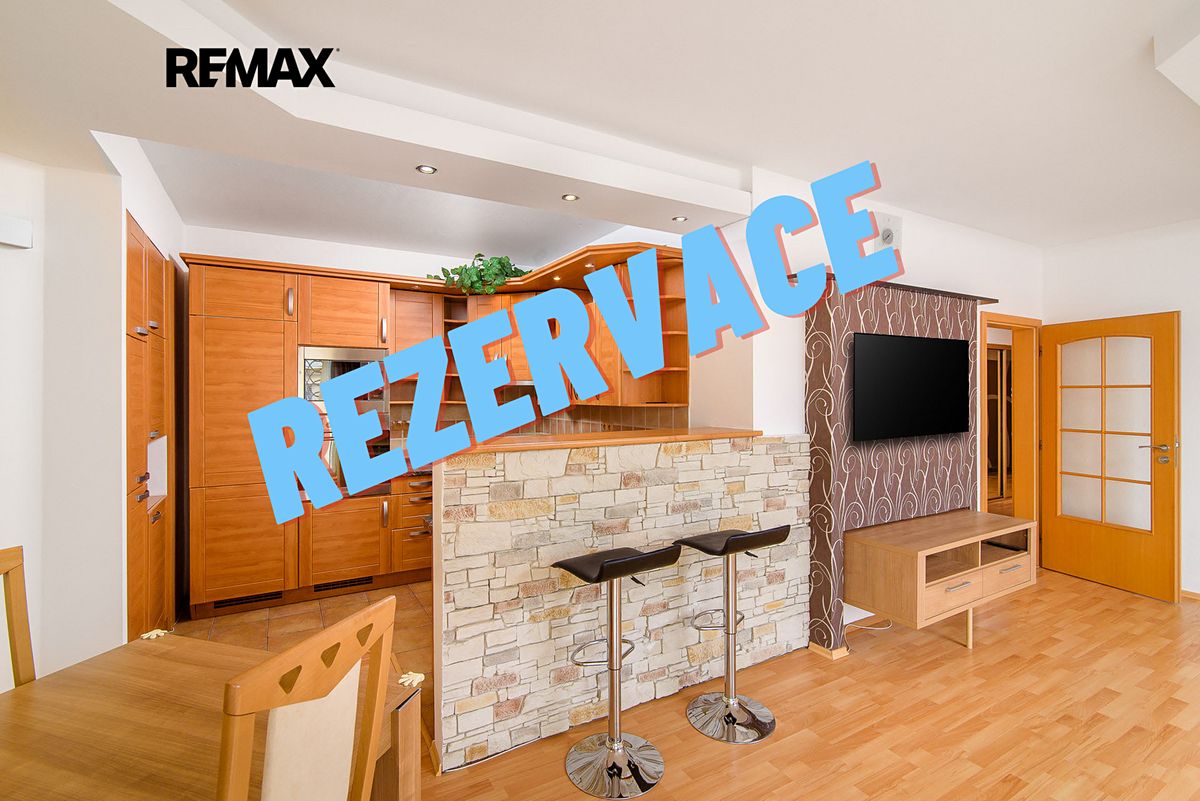 Pronájem bytu 4+kk 87 m², Čelákovice – fotka 1 z 3