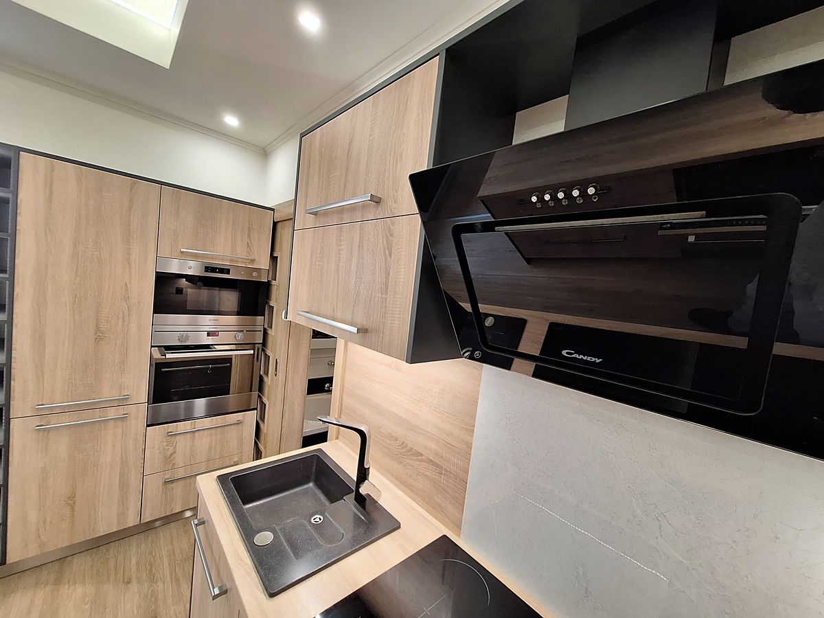 Pronájem bytu 2+1 71 m² – fotografie 4