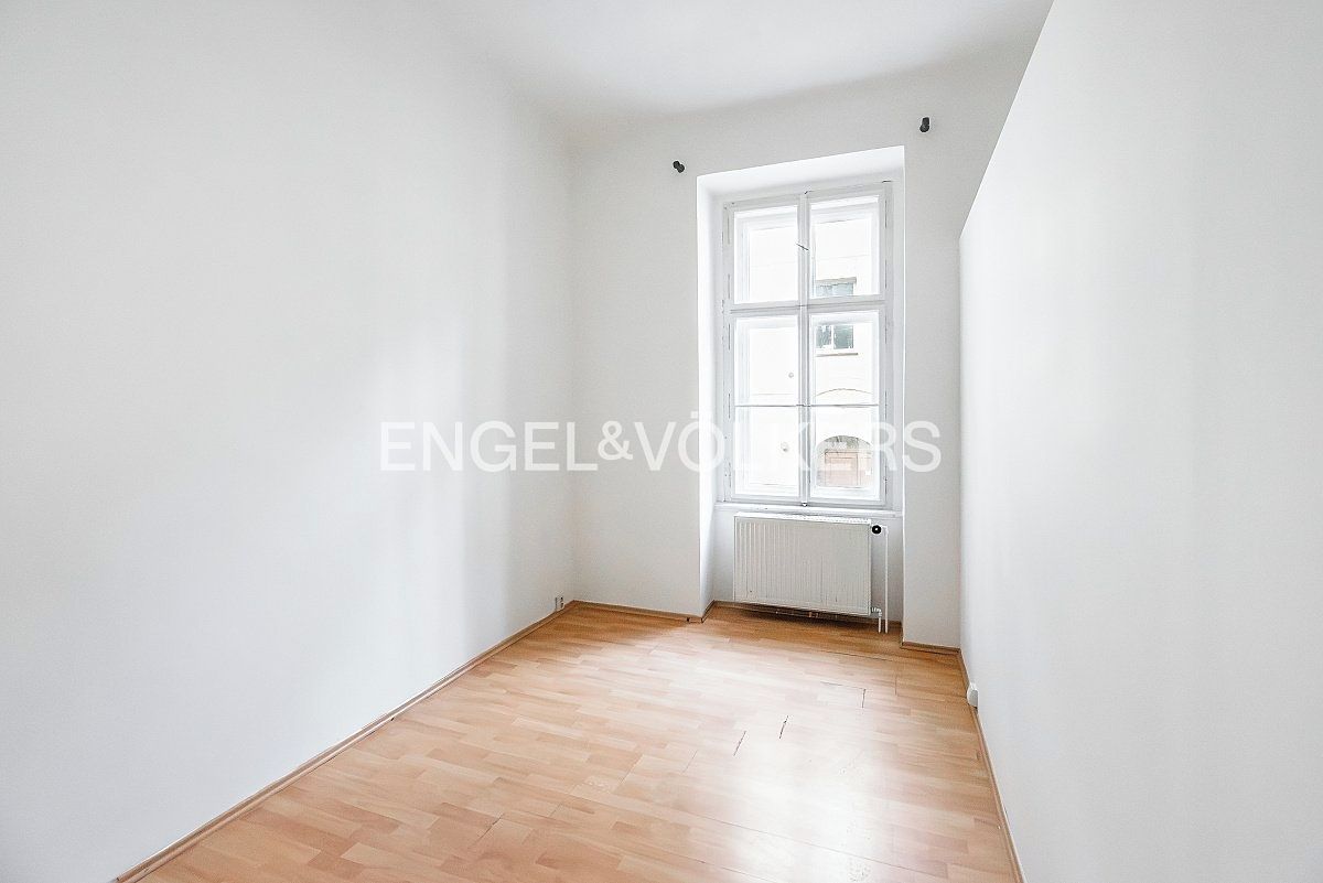 Pronájem bytu 4+kk 113 m² – fotografie 5