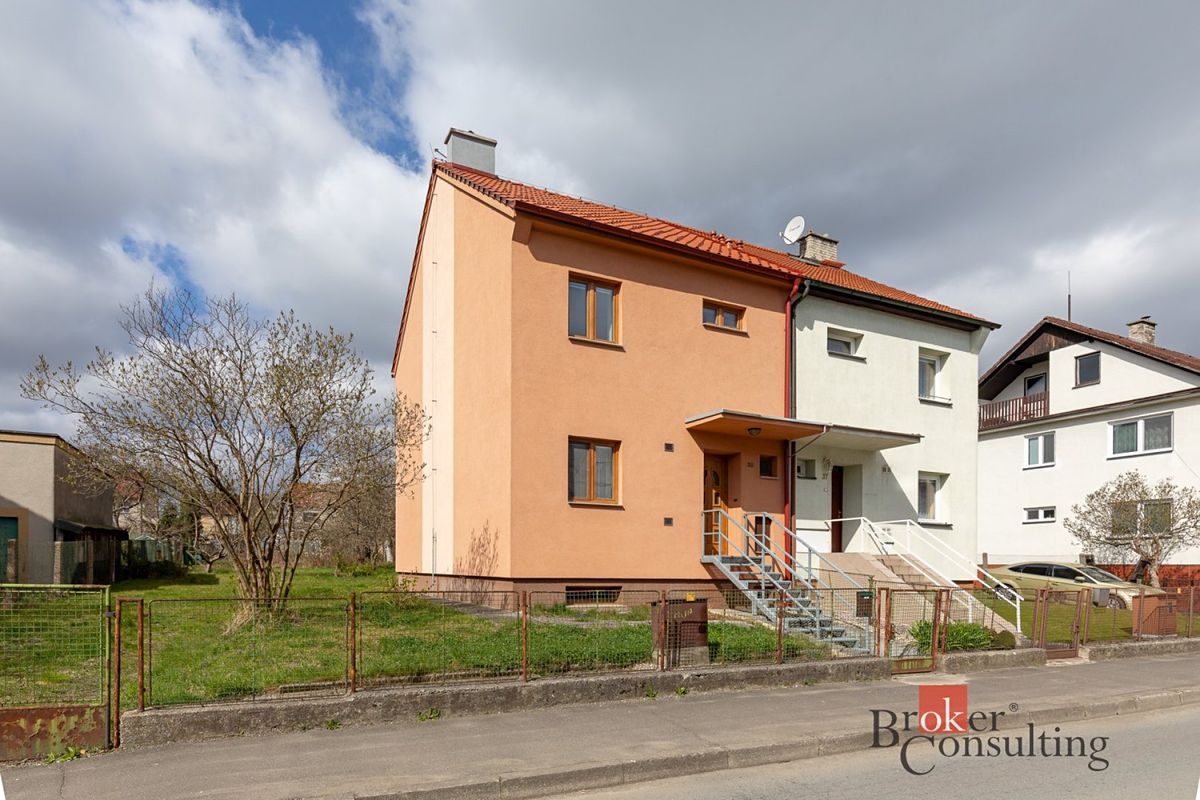 Prodej rodinného domu 140 m², pozemek 580 m² – fotografie 4