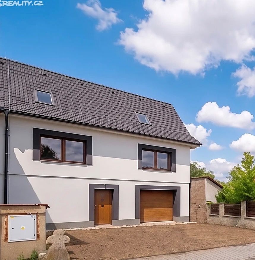 Prodej rodinného domu 150 m², pozemek 180 m², Senomaty – fotka 1 z 3