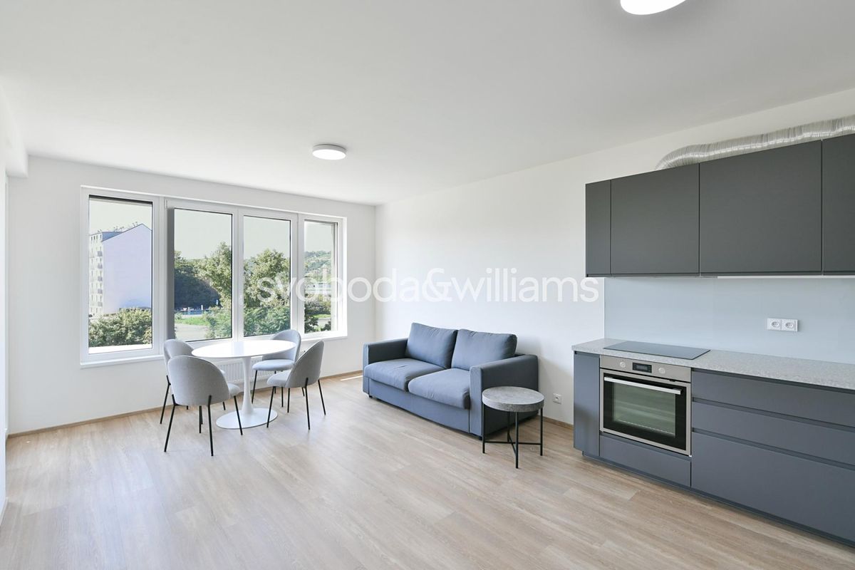 Pronájem bytu 2+kk 54 m²