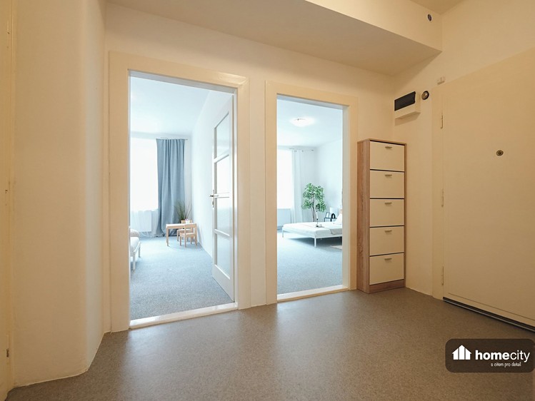 Pronájem bytu 3+kk, 75 m² (16 z 18)
