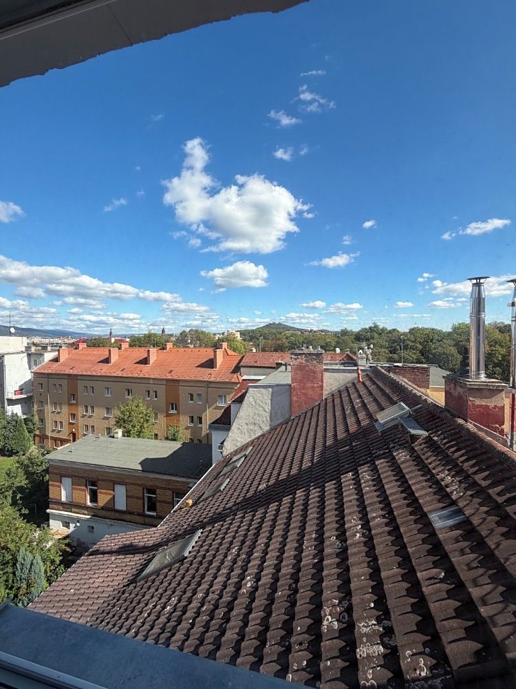 Pronájem bytu 1+1 34 m² – fotografie 2