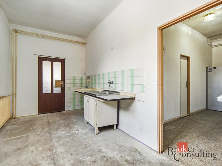 Pronájem komerčního prostoru, 125 m² (6 z 11)