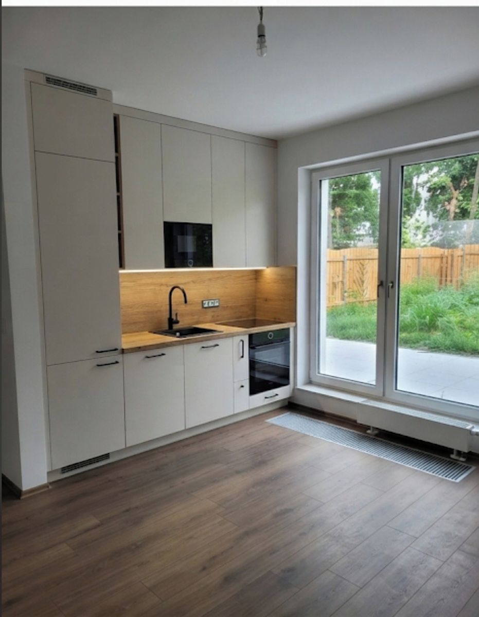 Prodej bytu 1+kk 28 m² – fotografie 2
