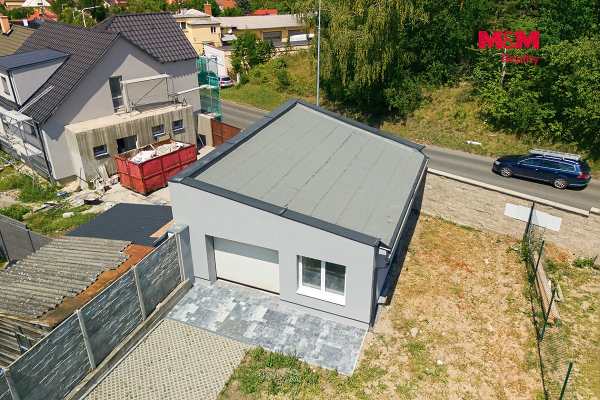 Prodej rodinného domu 104 m², pozemek 528 m² – fotografie 2